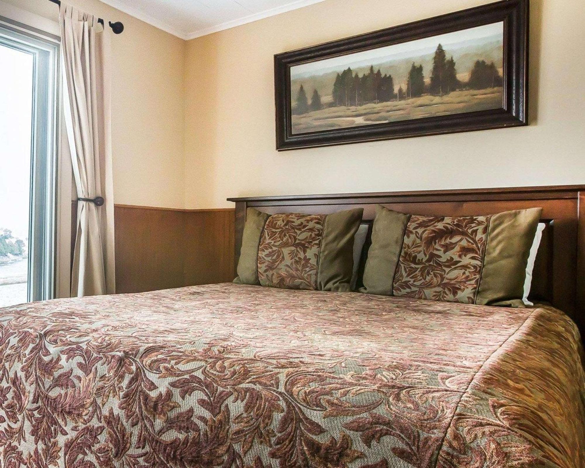 Yellowstone Valley Lodge, Ascend Hotel Collection Pray Dış mekan fotoğraf