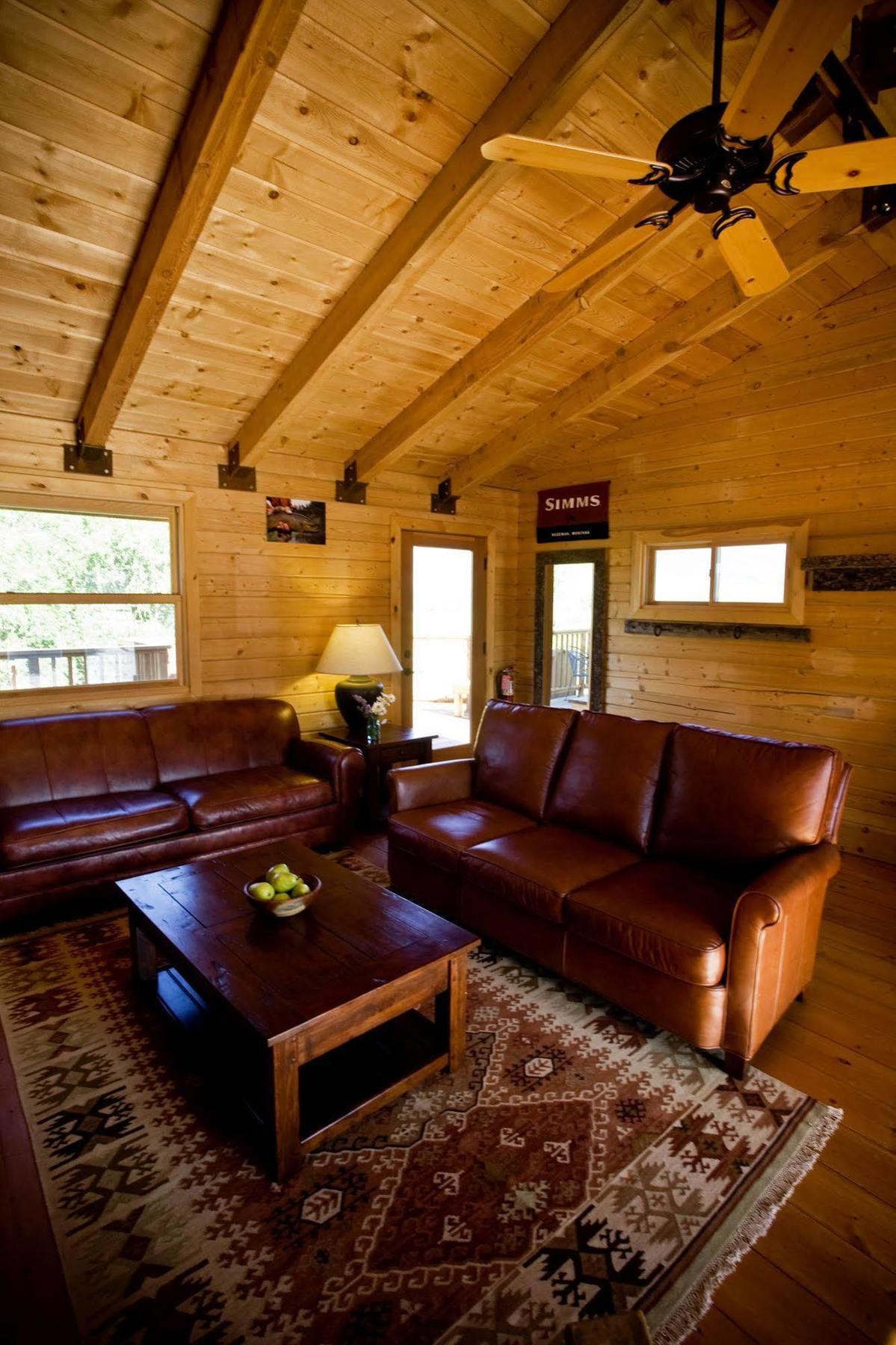 Yellowstone Valley Lodge, Ascend Hotel Collection Pray Dış mekan fotoğraf